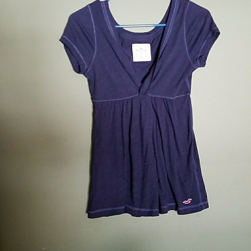 Hollister shirt
